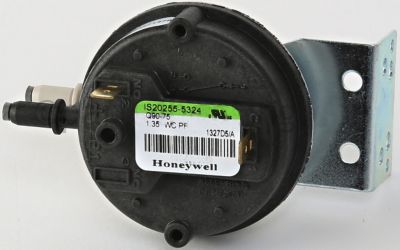 Differential Air Pressure Switch 1.00" for Q90-100 Series 2 Gas-Fired Direct Vent Condensing" Hot Water Boiler