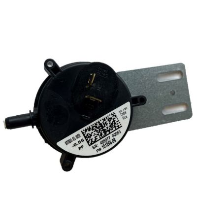 56M0401 SWITCH - PRESSURE (.55)