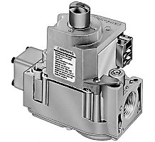 24V Dual Direct Ignition Gas Valve with 3/4" x 3/4" Inlet/Outlet Standard Opening Natural Fuel" 0.62 A Anticipator Setting