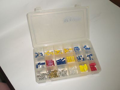 Monti Associates MA02652-2, 175-Piece Serviceman's Terminal Kit in Plastic Box